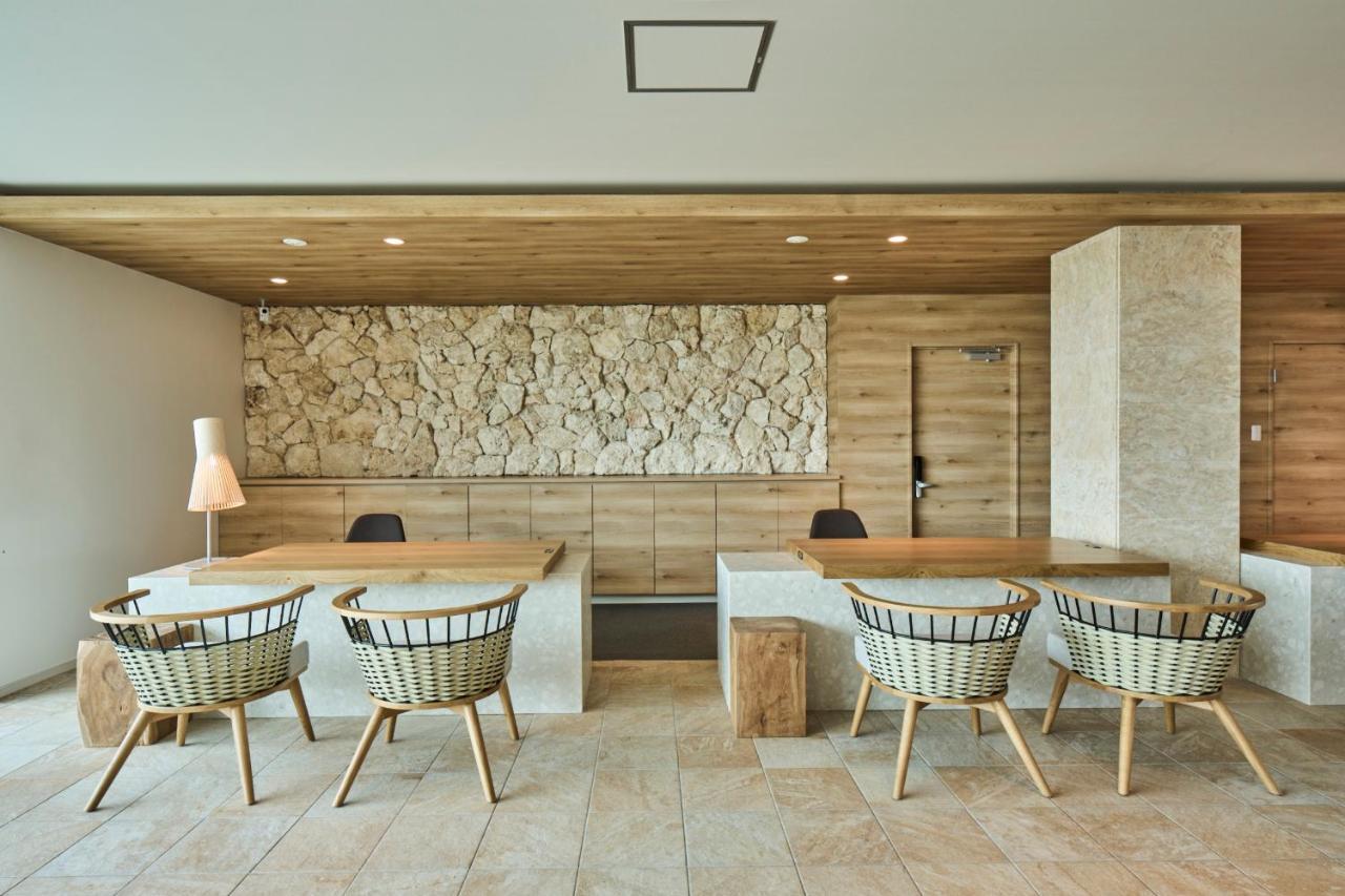Watermark Hotel Okinawa Miyakojima Екстер'єр фото