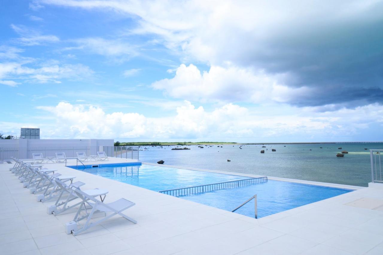 Watermark Hotel & Resorts Okinawa Miyakojima Екстер'єр фото