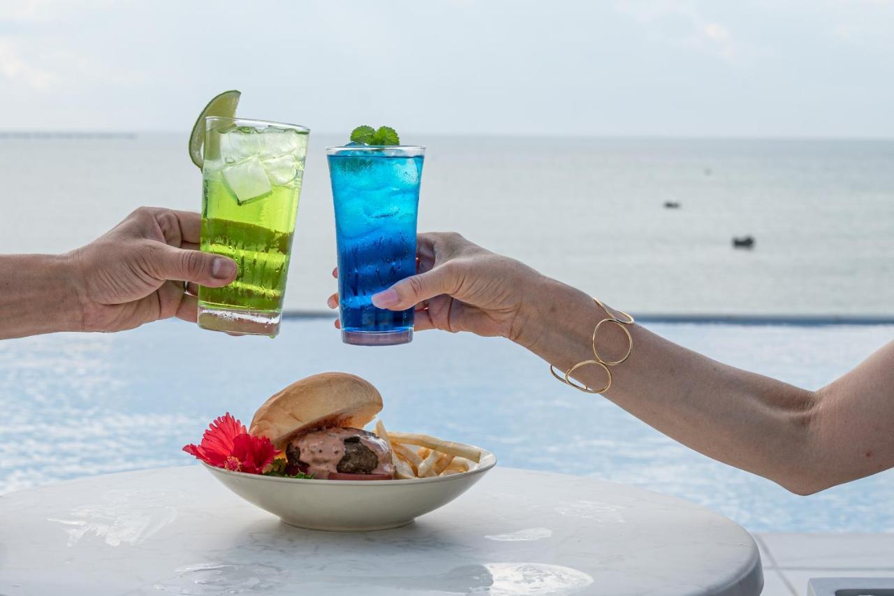 Watermark Hotel Okinawa Miyakojima Екстер'єр фото